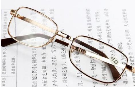 老花鏡有度數(shù)嗎? 老花鏡有度數(shù)嗎?